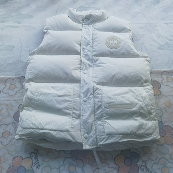 White Canada Goose Down Vest - Picture 1 of 10